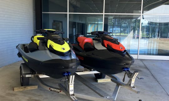 Diversão de jet ski em Mountain Island Lake ao sol!! 2024 Sea Doo!!!!!