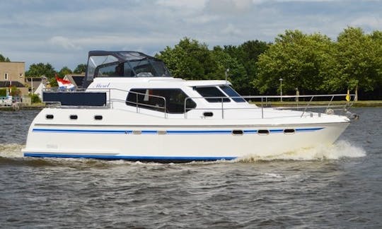Tyvano 38 (Merel) comienza en Woubrugge Zuid-Holland