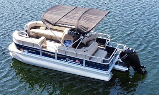 2022 Pontoon! Fuel Included + Lily Pad + Bimini cover