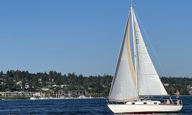 Naviguer sur le fleuve Columbia à bord d'un voilier Cape Dory de 27 pieds