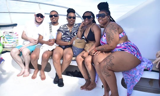 POWER LUXURY PRIVATE BOAT PARTY RENTED BY THE OWNER in Punta Cana 🛥️💃🏾🎉🎶🍻