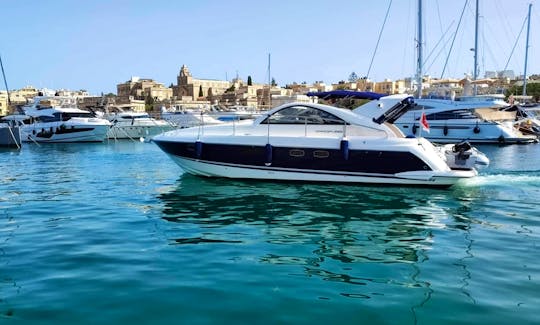 Fairline Targa 38 Luxe ‘N’ Go Boat Charters