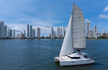 Captained Charter on Lagoon 440 Cruising Catamaran in Cartagena, Bolivar