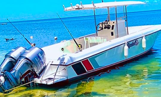 Axe 1 Center Console Boat Rental in Montego Bay, Jamaica