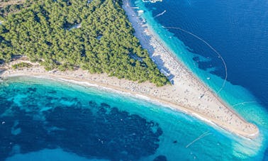 Excursión privada en barco a Zlatni Rat, Jelsa y Vrboska desde Split, Croacia