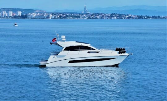 38ft Premium Motor Yacht Charter in Durrës, Albania