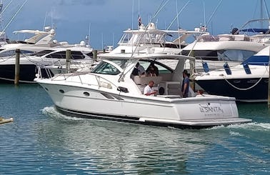 Tiara Yacht in Dominicus