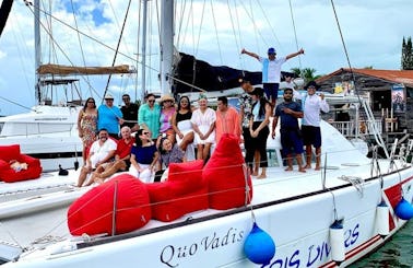 Sailing Escapade in San Pedro, Ambergris Caye - Leisure and Comfort 41' Catamaran, top crew!