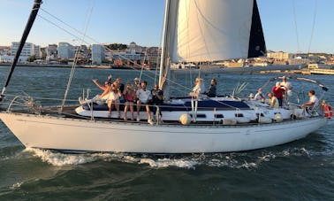 Velero Dufour Classic 45 para alquilar en Lisboa, Portugal