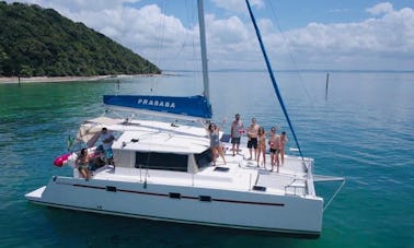 Catamarán de vela de 36 pies en Salvador