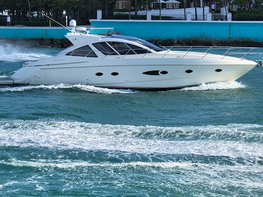 Azimut Fort Lauderdale...Sexy and Fast...Upscale Yachts Experience