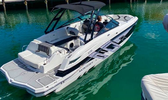 ⚓Everything you need for this Experience⚓|🚩 27ft Astra Motor Yacht Rental in Miami Beach, Florida🚩