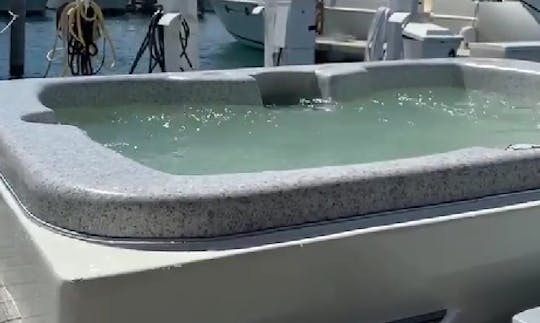 Alquile un yate de 70 pies con jacuzzi - FORT LAUDERDALE