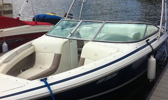 21' Cobalt Bowrider for Rent on Shuswap Lake!