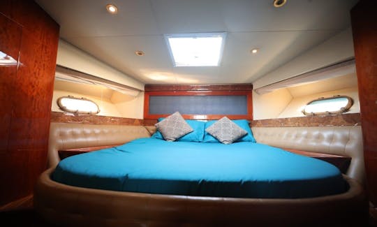 Luxurious 60ft Yacht in Dubai- Best Cruise Experience