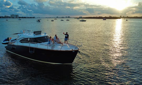 2015 Austin Parker 45' Boat for Charter in Miami!