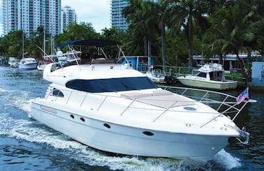 **Miami Cruise - 60 Ft Luxury Italian Yacht ** Optional JET SKIS -  Includes Refreshments, Water Toys, Bluetooth Sound System, Party Lights**