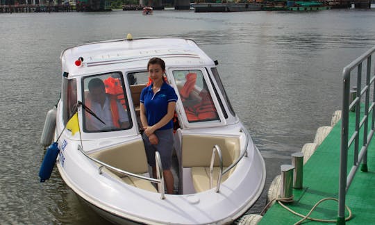 Luxury Speed Boat with 11 seats for Max 11 persons