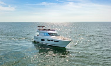 Aluguel de iates de luxo Prestige Flybridge de 59 pés em Chicago, Illinois