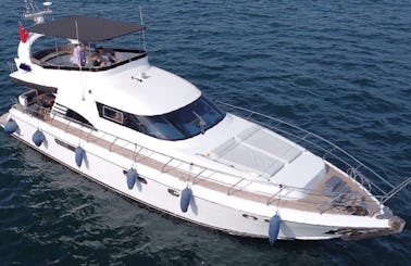 60ft Motor Yacht Charter for 12 people in Istanbul B19