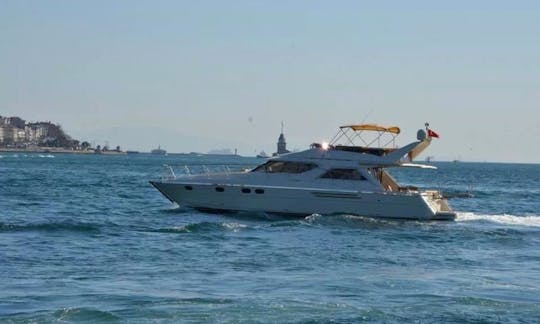 Louez le yacht à moteur de luxe de 60 pieds pour 12 personnes à Istanbul, en Turquie ! B20