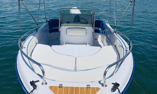 Location de bateaux Ranieri 500 sans permis à louer à Benalmádena, Espagne