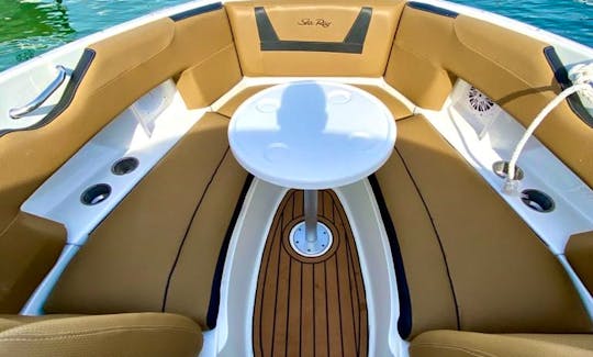 SEARAY27'SXL for 8 ppl including floating mat !!