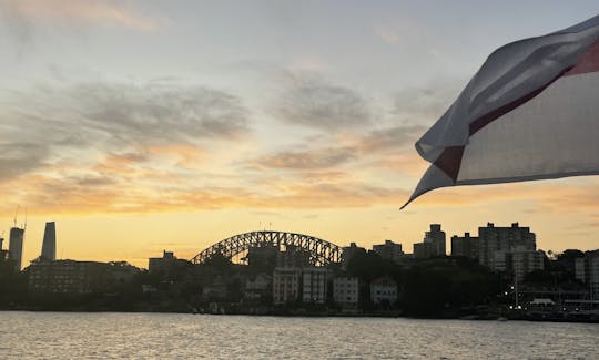 Barco de festa Precision Sydney Harbour de 56 pés!