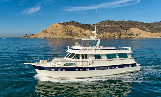 70ft Hatteras Motor Yacht in San Diego Bay