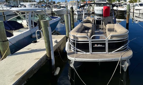 Luxury tritoon party boats in sunny isles