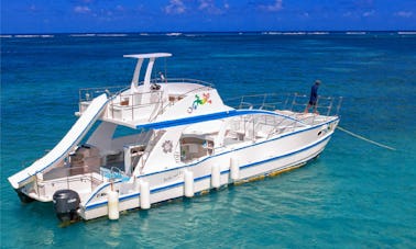 Dolly- 47ft Best Party Boat and Snorkel in Punta Cana, La Altagracia