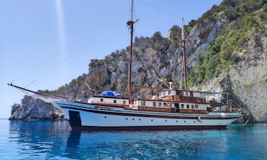 12 Cabins Aegean Lady Gulet for large groups in Corfu, Greece