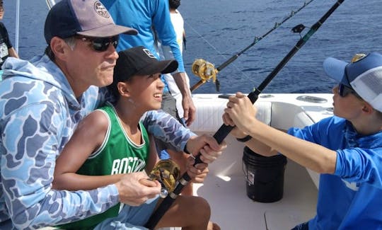 40ft Luhrs for best fishing from Puerto Aventuras, Riviera Maya