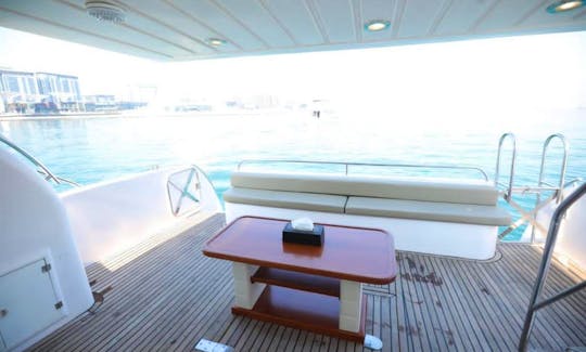 Large Luxury Yacht Experience in Dubai Marina