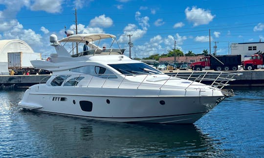 Enjoy Miami In Azimut 55ft Power Mega Yacht!!!