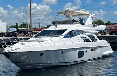 Enjoy Miami In Azimut 55ft Power Mega Yacht!!!