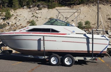 Sea Ray Sundancer 260 Motor Yacht Rental in Hemet, California