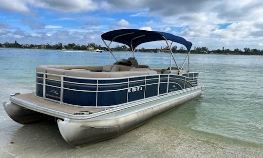 2019 Bennington Pontoon Boat Rental in Sarasota, Florida!!