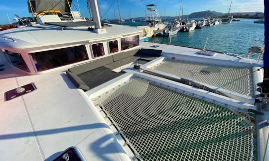 All inclusive Luxury 45´ Lagoon Sailing Catamaran in La Paz, Baja California Sur