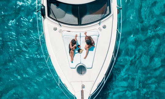 Twin Deck Motor Yacht Rodman 43ft in Ornos, Greece