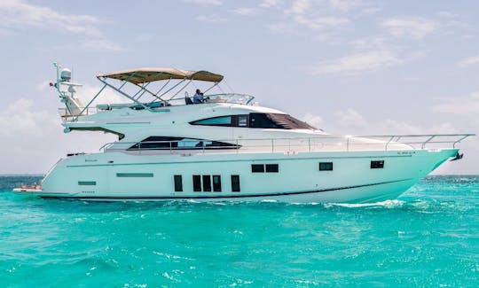 Fairline 70’ Power Mega Yacht with Premium Bar and Chef Included in Cancún, Quintana Roo