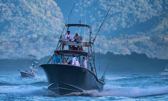 36ft Sportfisher Yacht in Jacó, Provincia de Puntarenas