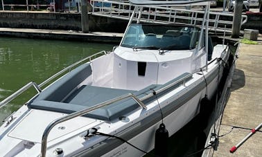 Axopar T-Top Speedboat 28 ft