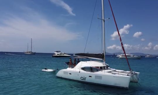 Lagoon 380 S2 Catamaran in Sant Antoni de Portmany