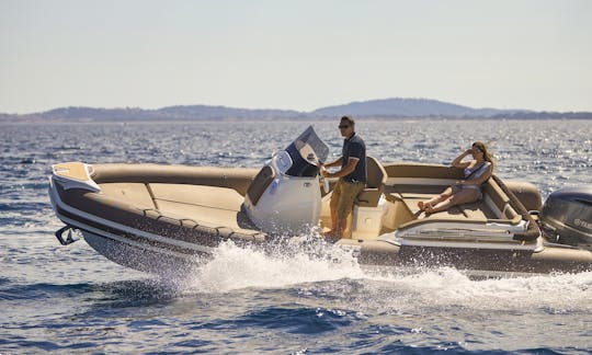 スコサンでジョーカーボートC24+300ヤマハをレンタル