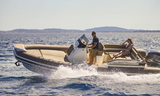 Joker Boat C24 + 300 Yamaha à louer à Sukosan