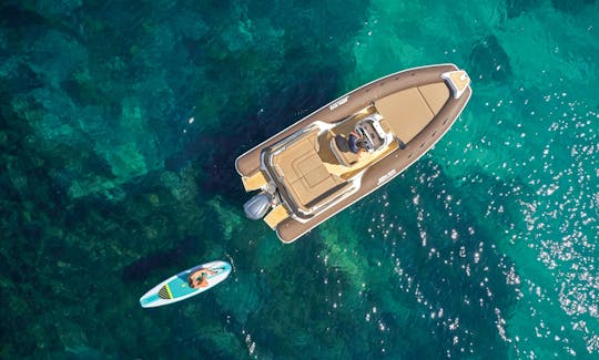 Joker Boat C24 + 300 Yamaha à louer à Sukosan