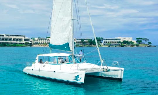 1 Private catamaran cruise in Montego Bay along Hip Strip! All-inclusive drinks and snacks!!