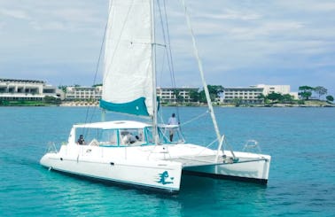 1 Private catamaran cruise in Montego Bay along Hip Strip! All-inclusive drinks and snacks!!