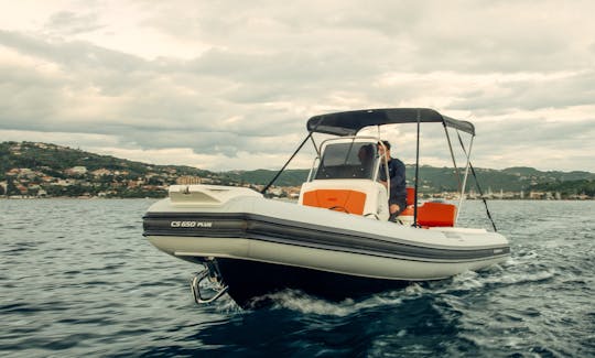 Joker Boat Coaster 650 Plus + Yamaha 200 en alquiler en Sukosan